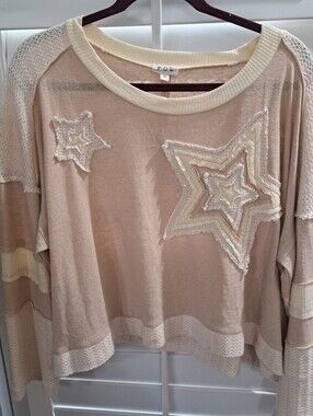 POL Star Patch Tan/Cream Top - S